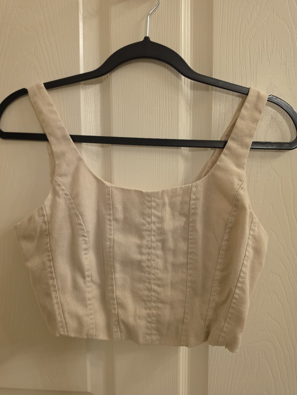 Neutral Beige Cropped Tank Top with Structured Seams